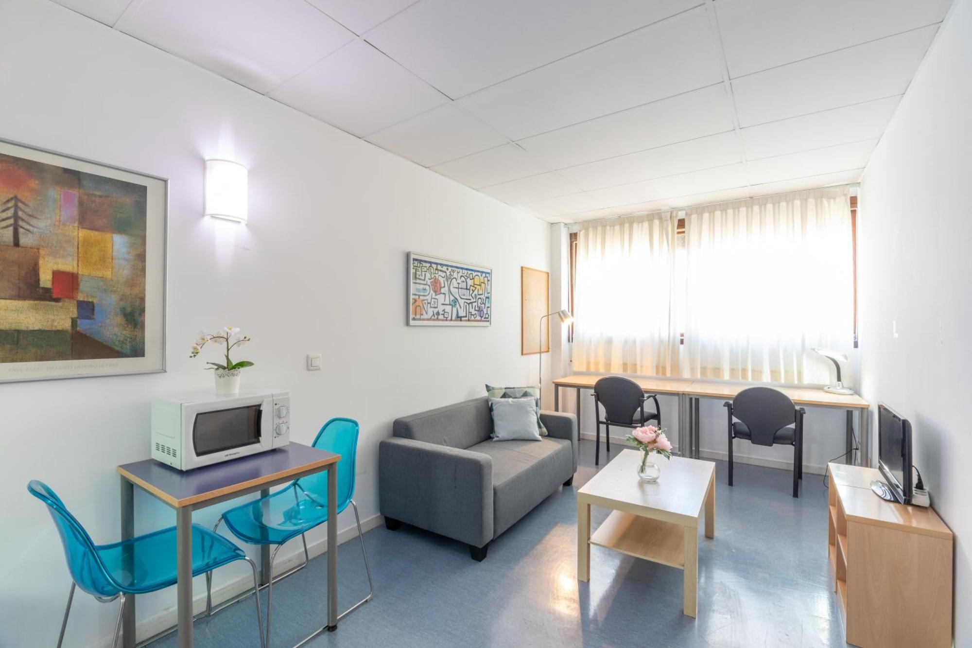 Residencia Universitaria Resa Lesseps Barcelone Extérieur photo