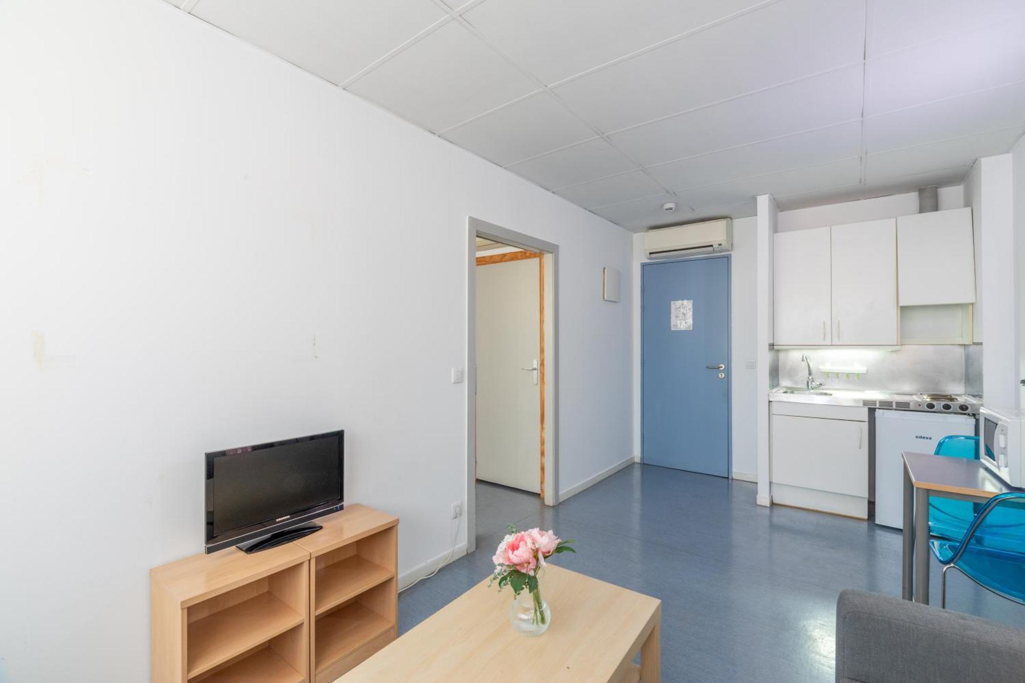 Residencia Universitaria Resa Lesseps Barcelone Extérieur photo